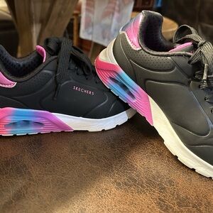 Skechers Black Sneakers with Pink and Blue Accents Kids size 1